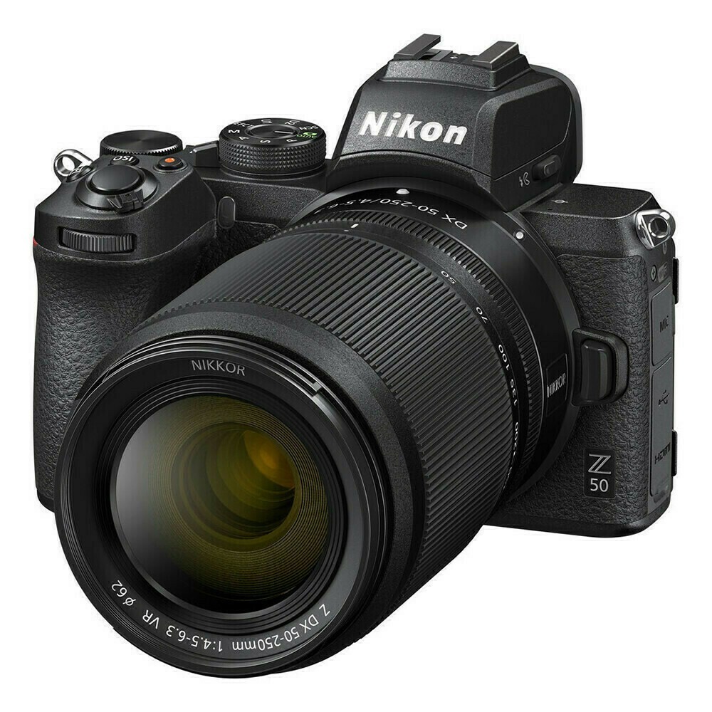 Nikon Z50 + Z DX 50-250 - Face