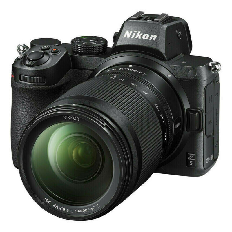 Nikon Z5 + Z 24-200 VR 2