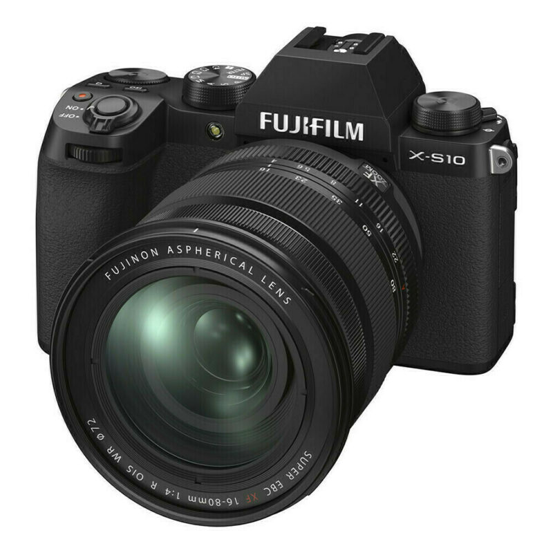 Fujifilm X-S10 + XF 16-80 Noir 1