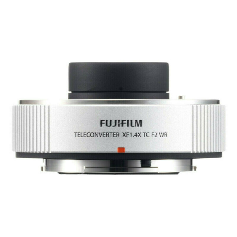 Fujifilm XF 200 mm f/2 R LM OIS WR TC X1.4 F2 WR 4